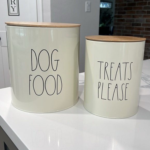 Rae Dunn🐾 DOG FOOD & TREATS PLEASE - Picture 3 of 16